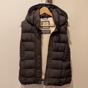 Gray Abercrombie Vest
